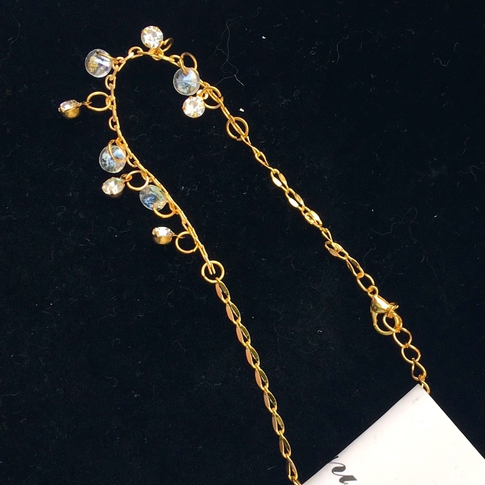 Anklet.. Gold & rhinestone beads